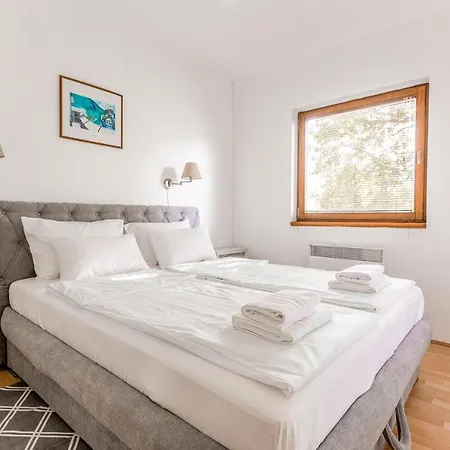Vila Kosor Spring Villa