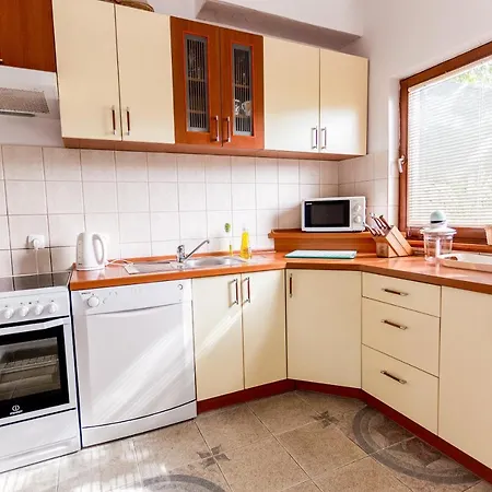 Vila Kosor Spring Villa *